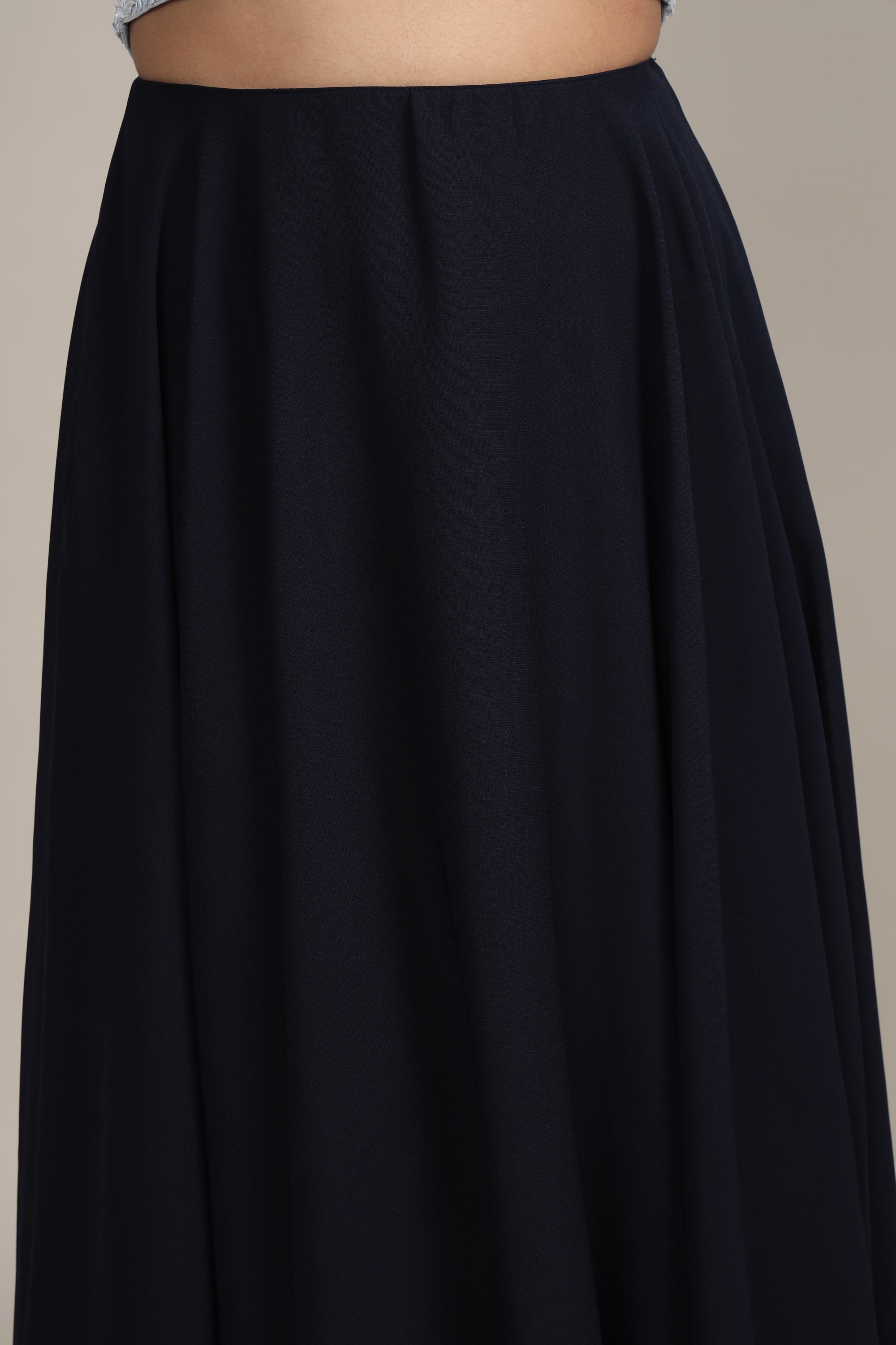 Skye Midi Skirt in Navy