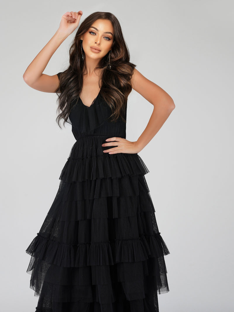 Luxxel: Black Tulle Dress
